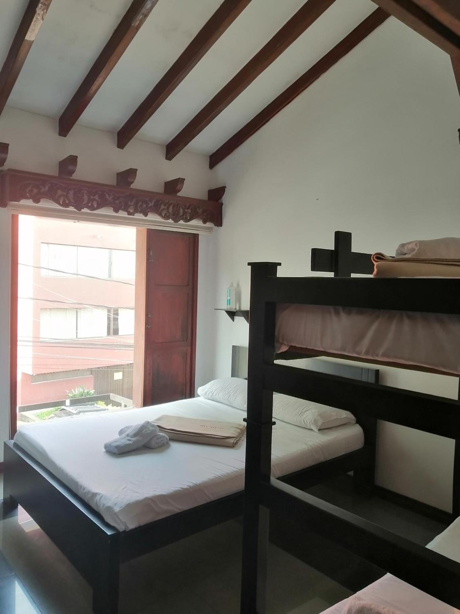 Hotel Boutique Babilonia מניזאלס מראה חיצוני תמונה