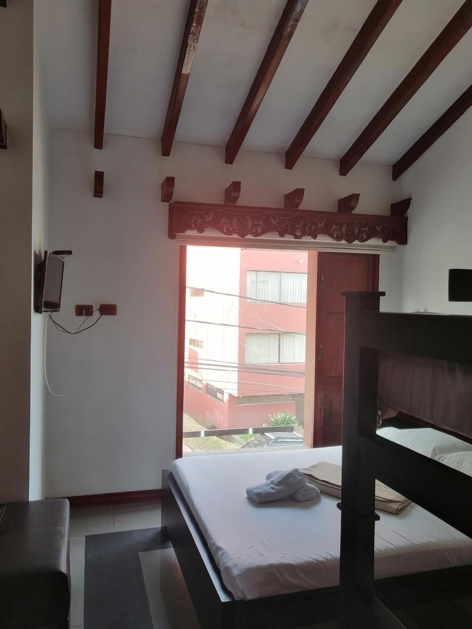 Hotel Boutique Babilonia מניזאלס מראה חיצוני תמונה