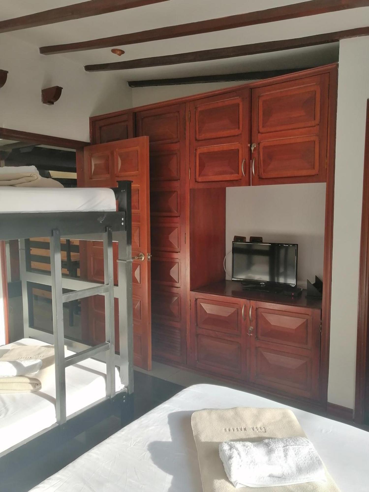 Hotel Boutique Babilonia מניזאלס מראה חיצוני תמונה